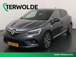 Titaniumgrijs kpn Gebruikt 2021 Renault Clio V Initiale Paris Hatchback | € 16.900 (Duur)