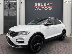 Wit Gebruikt 2019 VW T-Roc Style SUV | € 19.950 (Eerlijke prijs)