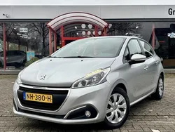 Grijs Gebruikt 2017 Peugeot 208 Hatchback | € 7.190 (Eerlijke prijs)