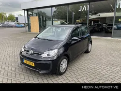 Zwart Gebruikt 2018 VW up! move up! Hatchback | € 7.950 (Goede deal)