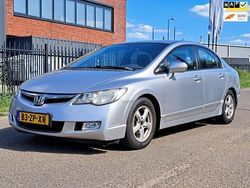Grijs Gebruikt 2008 Honda Civic Hybrid Sedan | € 2.250 (Eerlijke prijs)