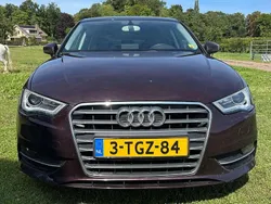 Rood Gebruikt 2014 Audi A3 Hatchback | € 12.500 (Eerlijke prijs)