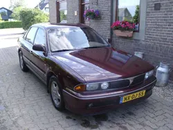 Rood Gebruikt 1996 Mitsubishi Sigma Sedan | € 5.900