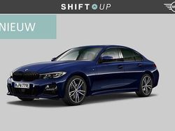 Blauw Gebruikt 2020 BMW 330 M Sport Sedan | € 33.940 (Eerlijke prijs)
