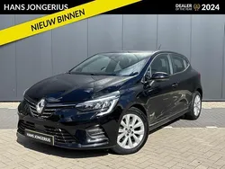 Zwart Gebruikt 2021 Renault Clio V Intens Hatchback | € 13.765 (Eerlijke prijs)