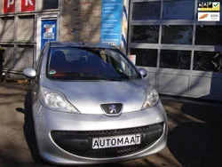Grijs Gebruikt 2008 Peugeot 107 Urban Move Hatchback | € 4.200 (Eerlijke prijs)