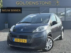 Grijs Gebruikt 2012 Peugeot 107 Access Hatchback | € 4.943 (Eerlijke prijs)