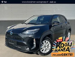 , metallic lak Gebruikt 2024 Toyota Yaris Cross Edition SUV | € 27.700 (Goede deal)