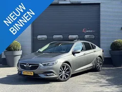 Grijs Gebruikt 2018 Opel Insignia Exklusiv Hatchback | € 14.490