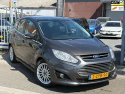 Grijs, metallic lak Gebruikt 2015 Ford C-MAX Titanium MPV | € 10.950 (Eerlijke prijs)