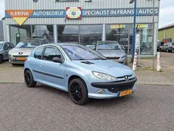 Grijs, metallic lak Gebruikt 2001 Peugeot 206 GTi Hatchback | € 3.950