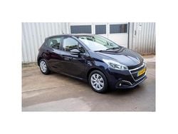 Blauw Gebruikt 2018 Peugeot 208 Hatchback | € 6.850 (Goede deal)
