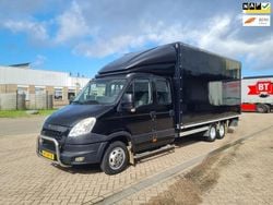 Zwart Gebruikt 2013 Iveco Daily Sedan | € 19.000
