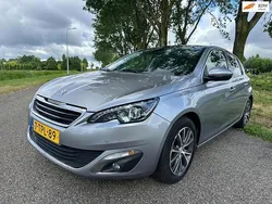 Grijs Gebruikt 2014 Peugeot 308 Premium Hatchback | € 5.499 (Eerlijke prijs)