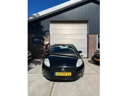 Zwart Gebruikt 2007 Fiat Grande Punto Dynamic Hatchback | € 1.399 (Eerlijke prijs)