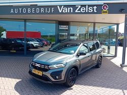 Grijs, metallic lak Gebruikt 2023 Dacia Jogger Extreme MPV | € 26.950 (Eerlijke prijs)