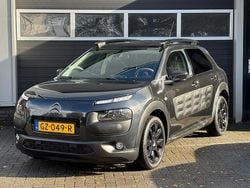 Zwart Gebruikt 2015 Citroën C4 PureTech SUV | € 6.950 (Super prijs)