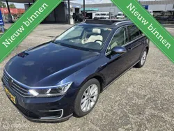 Blauw Gebruikt 2016 VW Passat GTE MPV | € 10.699