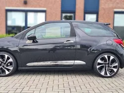 Zwart Gebruikt 2012 Citroën DS3 Sport Chic Hatchback | € 6.950