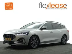 Grijs Gebruikt 2022 Ford Focus ST-Line Stationwagen | € 24.900 (Duur)