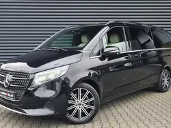 Zwart Gebruikt 2024 Mercedes V300 Avantgarde MPV | € 79.900