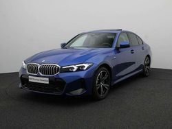 Blauw Gebruikt 2025 BMW 330e Executive Sedan | € 49.900 (Super prijs)