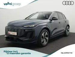 Blauw Gebruikt 2024 Audi Q6 e-tron S-Line SUV | € 79.850