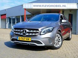 Grijs Gebruikt 2019 Mercedes GLA180 Business SUV | € 19.450 (Goede deal)