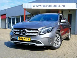 Grijs Gebruikt 2019 Mercedes GLA180 Business SUV | € 20.950 (Goede deal)