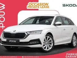 Wit Gebruikt 2024 Skoda Octavia Business Line Stationwagen | € 34.450 (Eerlijke prijs)