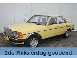 Geel Gebruikt 1982 Mercedes 200 Sedan | € 9.990