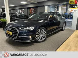 Blauw, metallic lak Gebruikt 2018 Audi A8 Exclusive Sedan | € 51.950 (Eerlijke prijs)