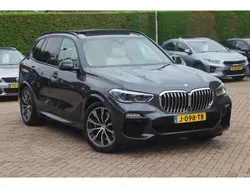 Grijs, metallic lak Gebruikt 2019 BMW X5 M Sport SUV | € 54.950 (Duur)