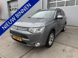 Grijs Gebruikt 2013 Mitsubishi Outlander Instyle SUV | € 10.450 (Eerlijke prijs)