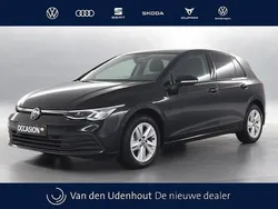 Zwart Gebruikt 2023 VW Golf VIII Business Hatchback | € 26.990 (Eerlijke prijs)