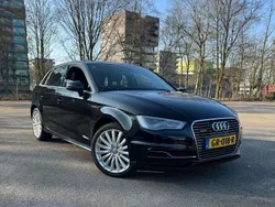 Zwart Gebruikt 2015 Audi A3 Hatchback | € 10.750 (Super prijs)