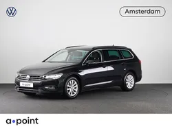 Zwart Gebruikt 2020 VW Passat Comfortline Stationwagen | € 24.449 (Eerlijke prijs)