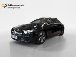 Zwart Gebruikt 2022 Mercedes A180 Business Sedan | € 25.945 (Super prijs)
