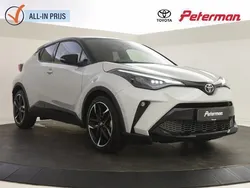 Grijs, metallic lak Gebruikt 2023 Toyota C-HR Sport SUV | € 30.899 (Iets duurder)