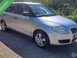 Grijs Gebruikt 2008 Skoda Fabia Classic Hatchback | € 1.199 (Eerlijke prijs)