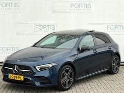 Blauw Gebruikt 2020 Mercedes A250 Business Hatchback | € 29.900 (Eerlijke prijs)