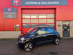 Zwart Gebruikt 2018 Renault Twingo Collection Hatchback | € 7.250 (Eerlijke prijs)