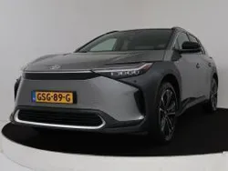 Grijs Gebruikt 2024 Toyota bZ4X Premium SUV | € 43.445 (Iets duurder)