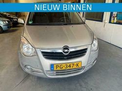 Grijs Gebruikt 2008 Opel Agila Hatchback | € 995 (Super prijs)