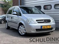 Grijs Gebruikt 2003 Opel Meriva Enjoy MPV | € 999 (Eerlijke prijs)