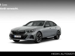 Grijs Gebruikt 2024 BMW 550e Sedan | € 118.767