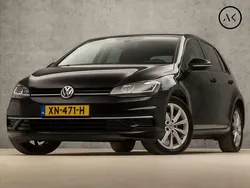 Zwart Gebruikt 2017 VW Golf VII Highline Hatchback | € 18.445 (Goede deal)