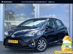 Zwart Gebruikt 2018 Toyota Yaris Plus Hatchback | € 17.450 (Eerlijke prijs)