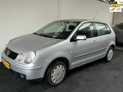 Grijs Gebruikt 2004 VW Polo | € 1.750