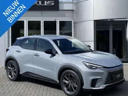 Grijs Nieuw 2025 Lexus LBX SUV | € 45.084 (Duur)